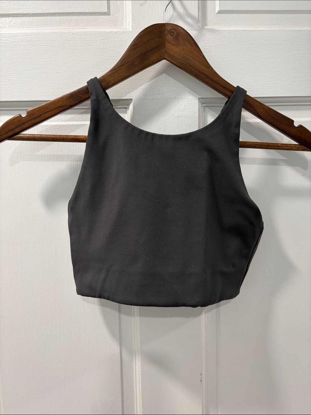 Girlfriend Collective Women’s Topanga Cross Back Sports Bra Size Small Dark Gray